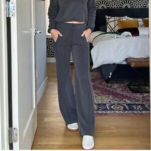 Lululemon Brushed Softstreme Ribbed Zip Flared Pant 32.5" Black Size 4